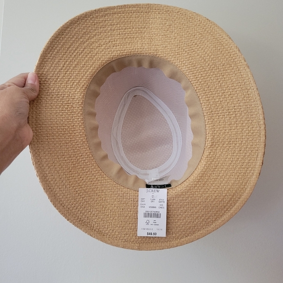 J.crew NWT women's hat. - Picture 5 of 6